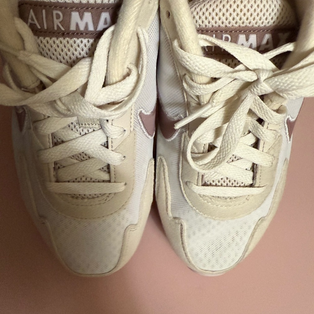 Nike Air Max Solo, Women’s Sz. 10, Style FN0784-005 New Sneakers - Picture 15 of 16